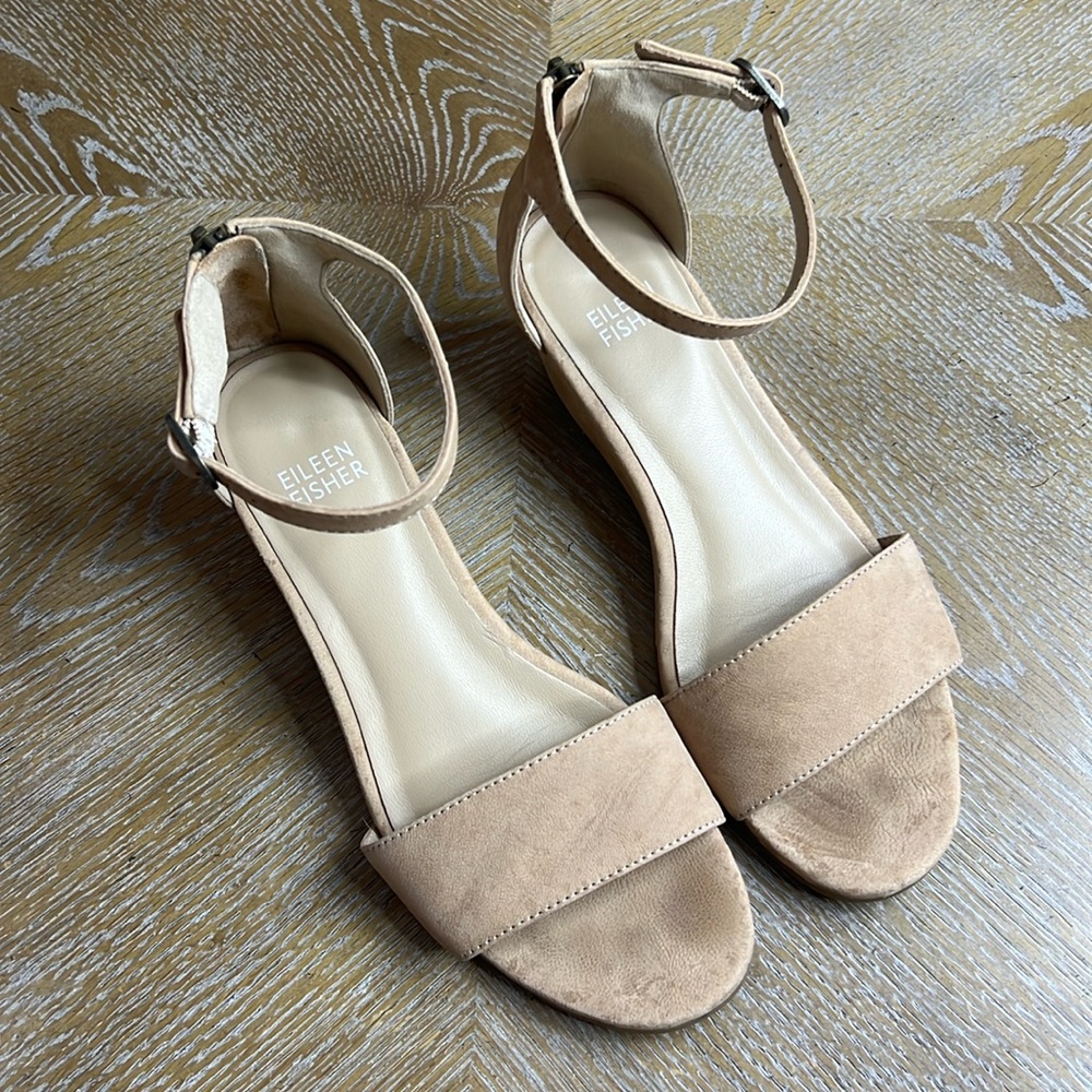 EILEEN FISHER Cream Wedge Sandal 6